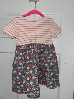 Mini Boden- Dress with striped top and floral bottom- size 5/6Y